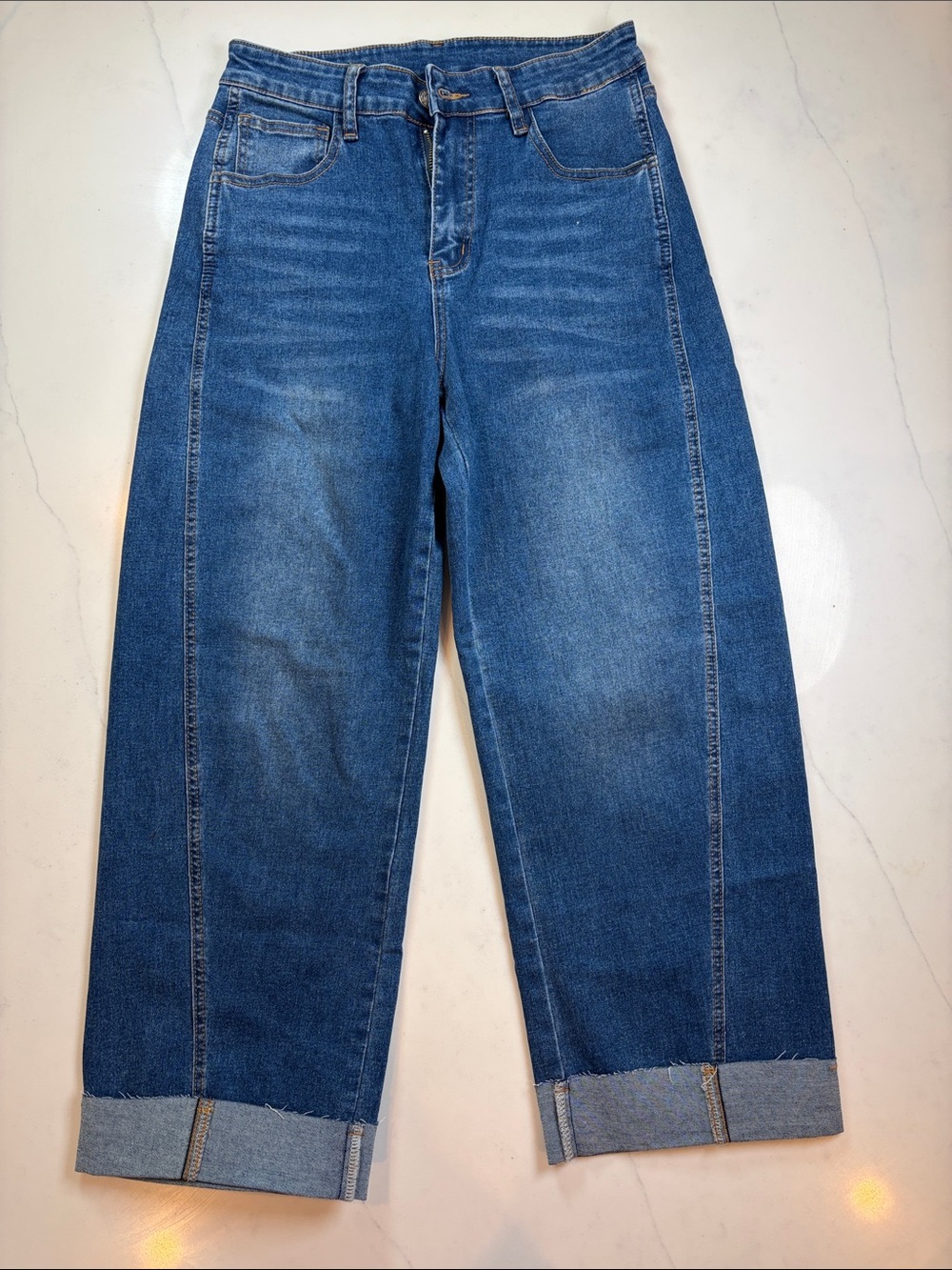 Women’s cuffed jeans